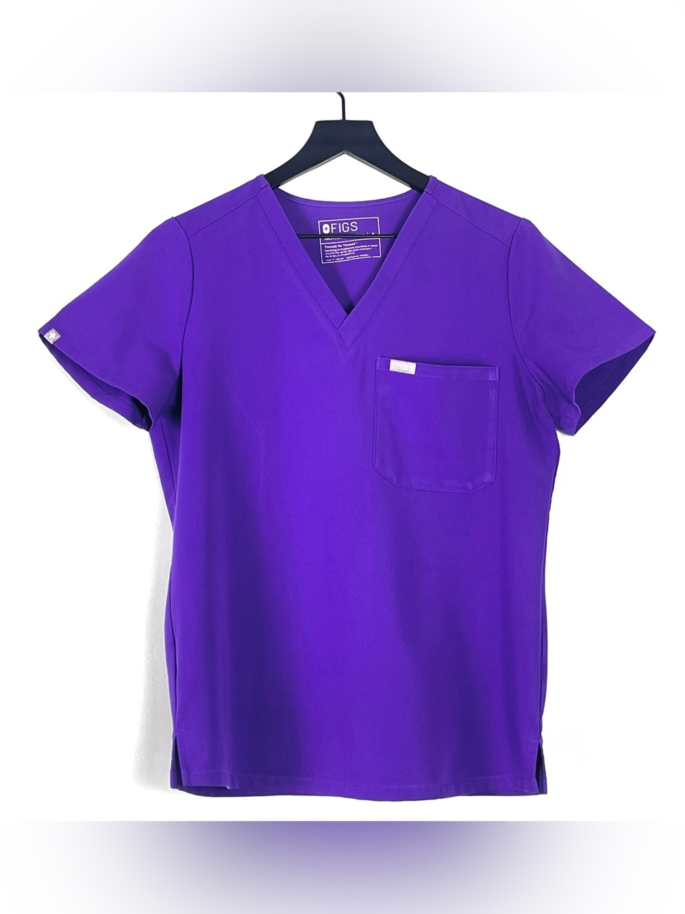 FIGS Women Technical Collection Top Purple V-Neck Front Chest Pocket Size Small